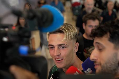 Jesse Derry chegou na quinta-feira em Lisboa (Foto Maycon Quizioni)