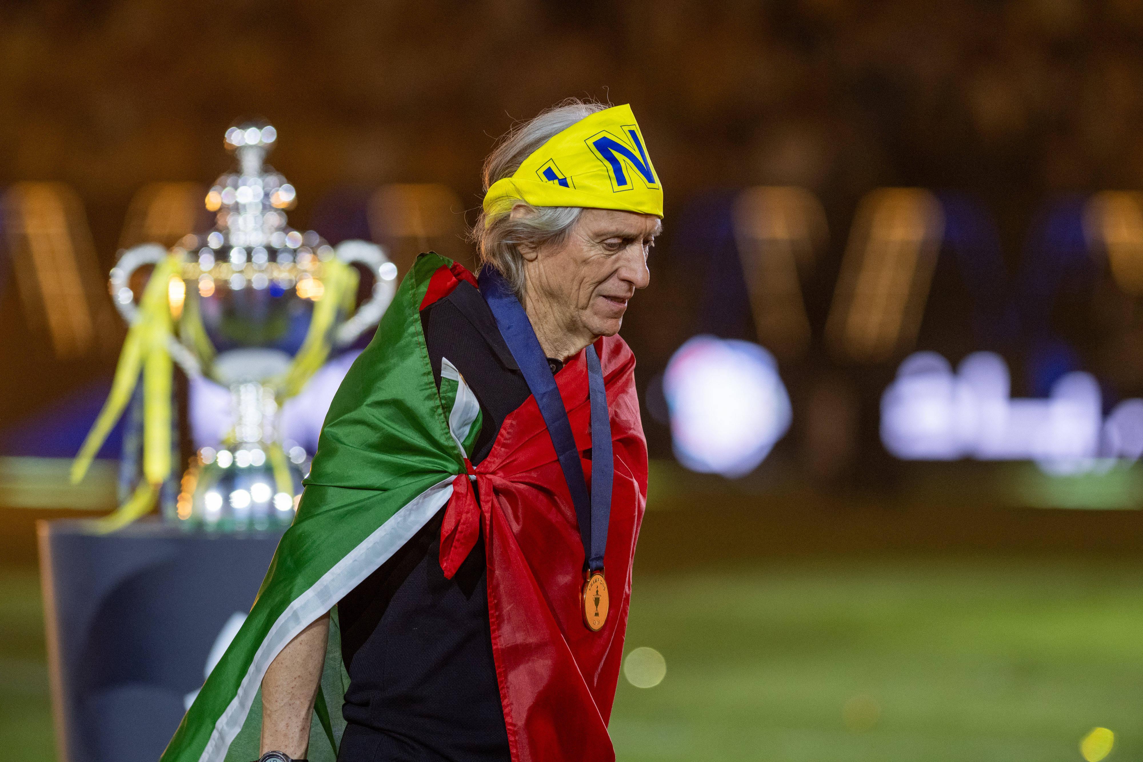 Jorge Jesus saiu no final desta época do Al Nassr, da Arábia Saudita, onde se sagrou campeão - Foto: IMAGO