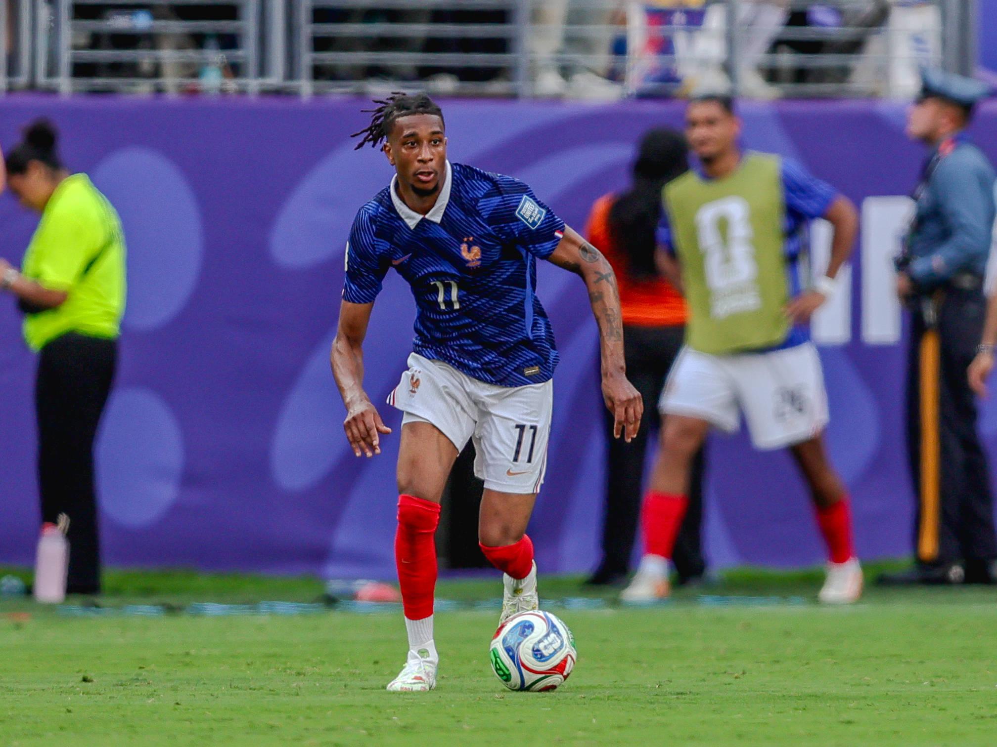 Michael Olise, avançado de França - Foto: IMAGO