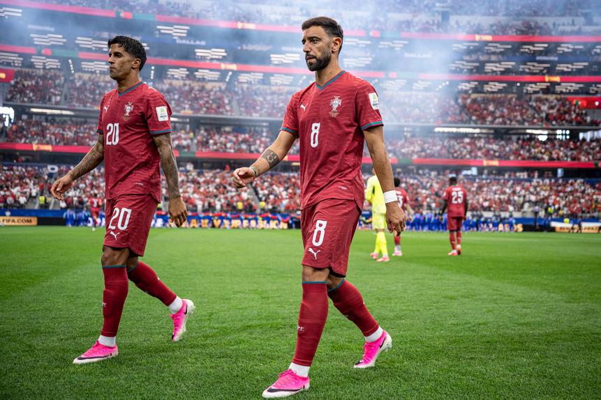 Bruno Fernandes durante o jogo com a Espanha