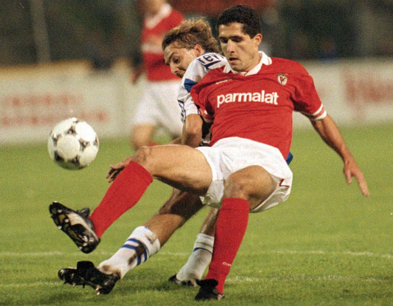 Paulo Madeira passou quase toda a carreira pelo Benfica. Marítimo, Belenenses, Fluminense e Estrela da Amadora foram exceções. Foi campeão na Luz - Foto: A BOLA