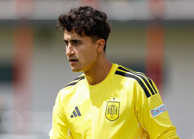 Javier Navarro, guarda-redes de 19 anos, Real Madrid - Foto: IMAGO