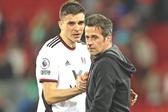 João Palhinha e Marco Silva coincidiram duas épocas no Fulham e criaram forte ligação — Foto: IMAGO