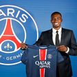 Depois de João Neves, PSG oficializa novo reforço