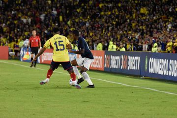 Estrela da Amadora: internacional sub-20 colombiano a caminho da Reboleira