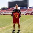 Oficial: Diogo Gonçalves ruma à MLS e dá dinheiro… ao Benfica