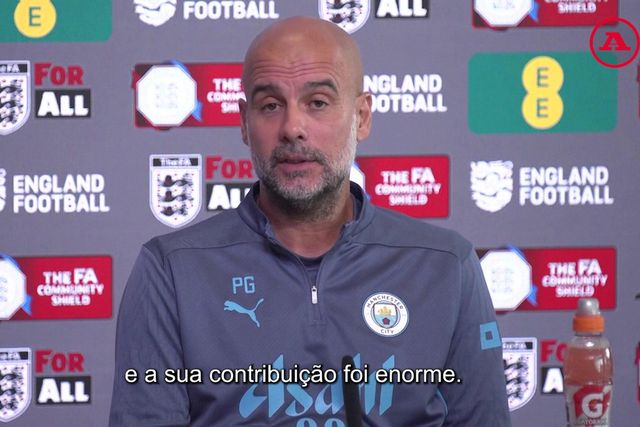 Guardiola: «Contribuição de Julián Álvarez foi enorme»
