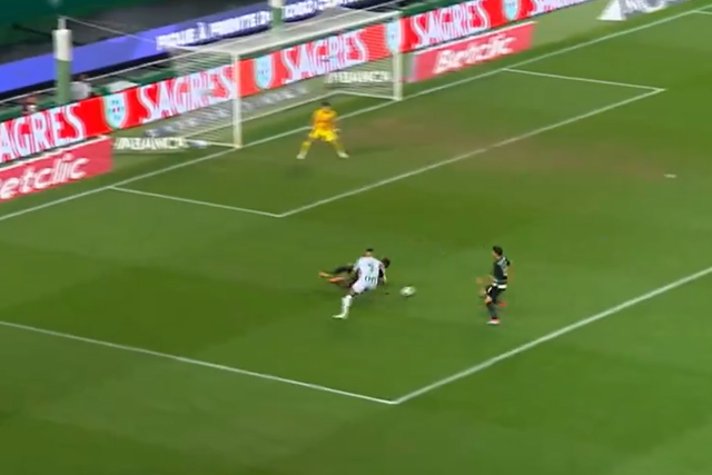 VÍDEO: Clayton reduz para o Rio Ave com grande golo