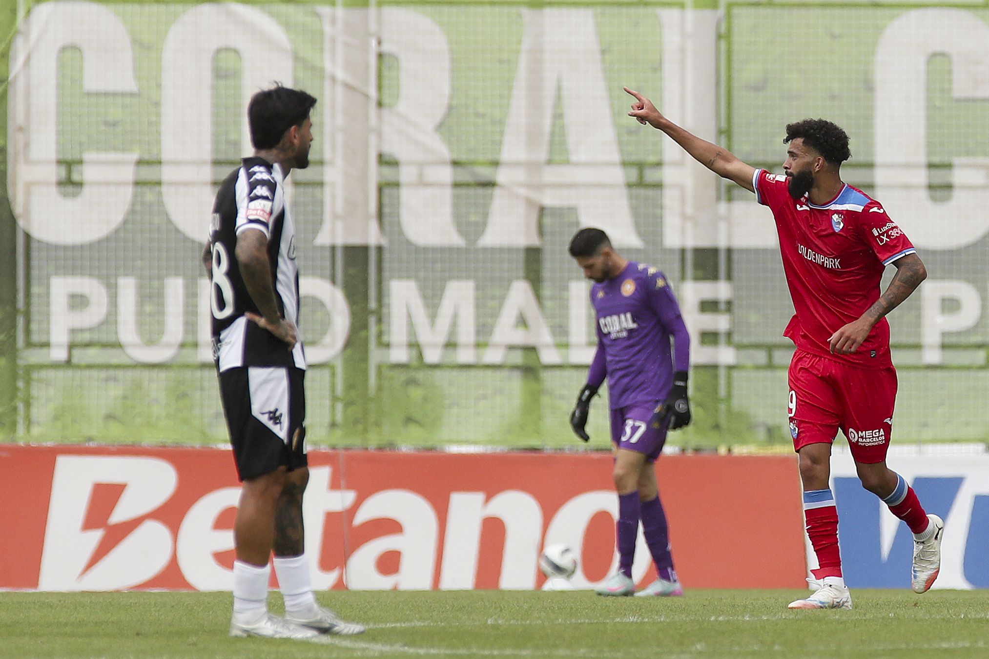 Pablo Felipe marcou o primeiro golo do Gil Vicente no jogo da primrita volta.
Foto: HOMEM DE GOUVEIA/LUSA