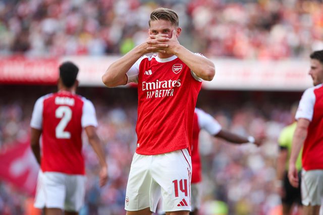 Gyokeres estreia-se a marcar e Arsenal vence troféu