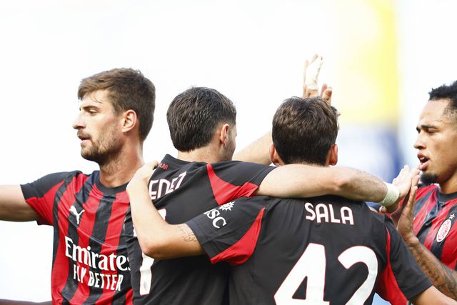 Milan empata sem Rafael Leão