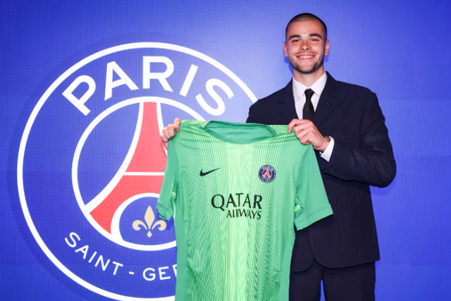 Mercado oficial: à atenção de Amorim, PSG contrata concorrência para Donnarumma