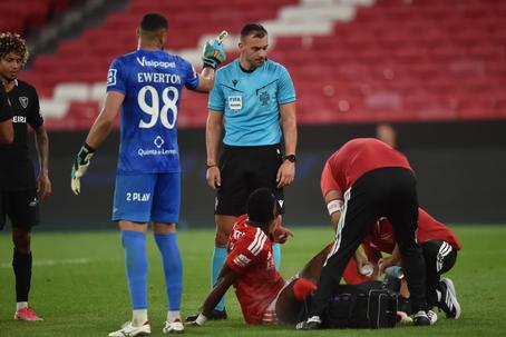 David Silva assinou noite positiva na Luz no jogo de abertura entre o Benfica e Académico Viseu - Foto: Miguel Nunes
