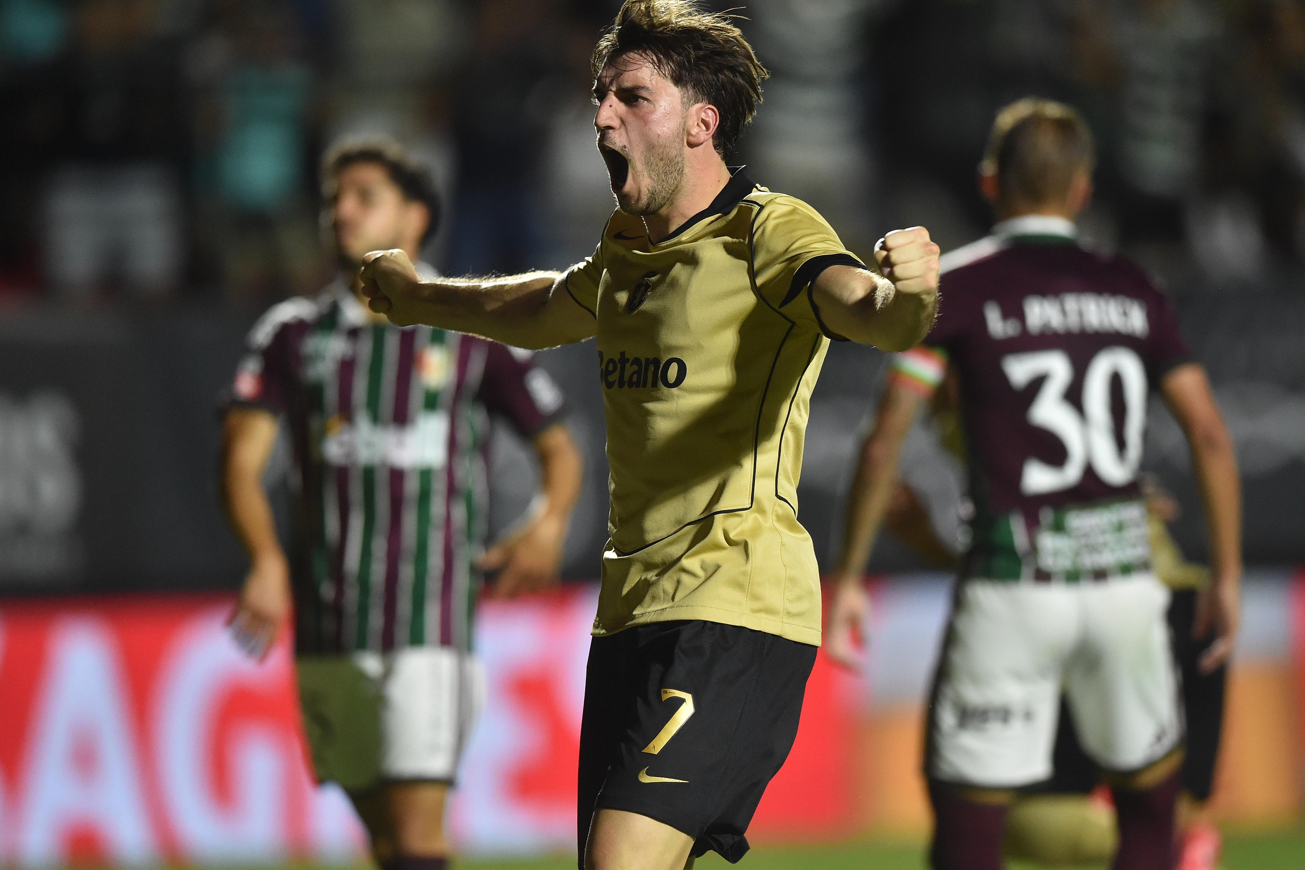 Ioannidis selou o 2-0 mas o Sporting não conseguiu segurar a vitória - Foto: MIGUEL NUNES