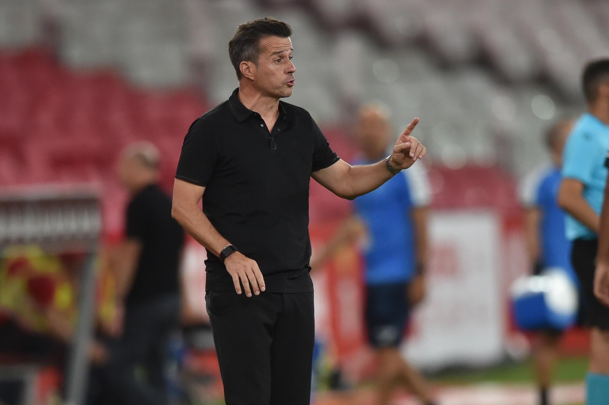 Marco Silva no Benfica-Académico de Viseu (Foto: Miguel Nunes)