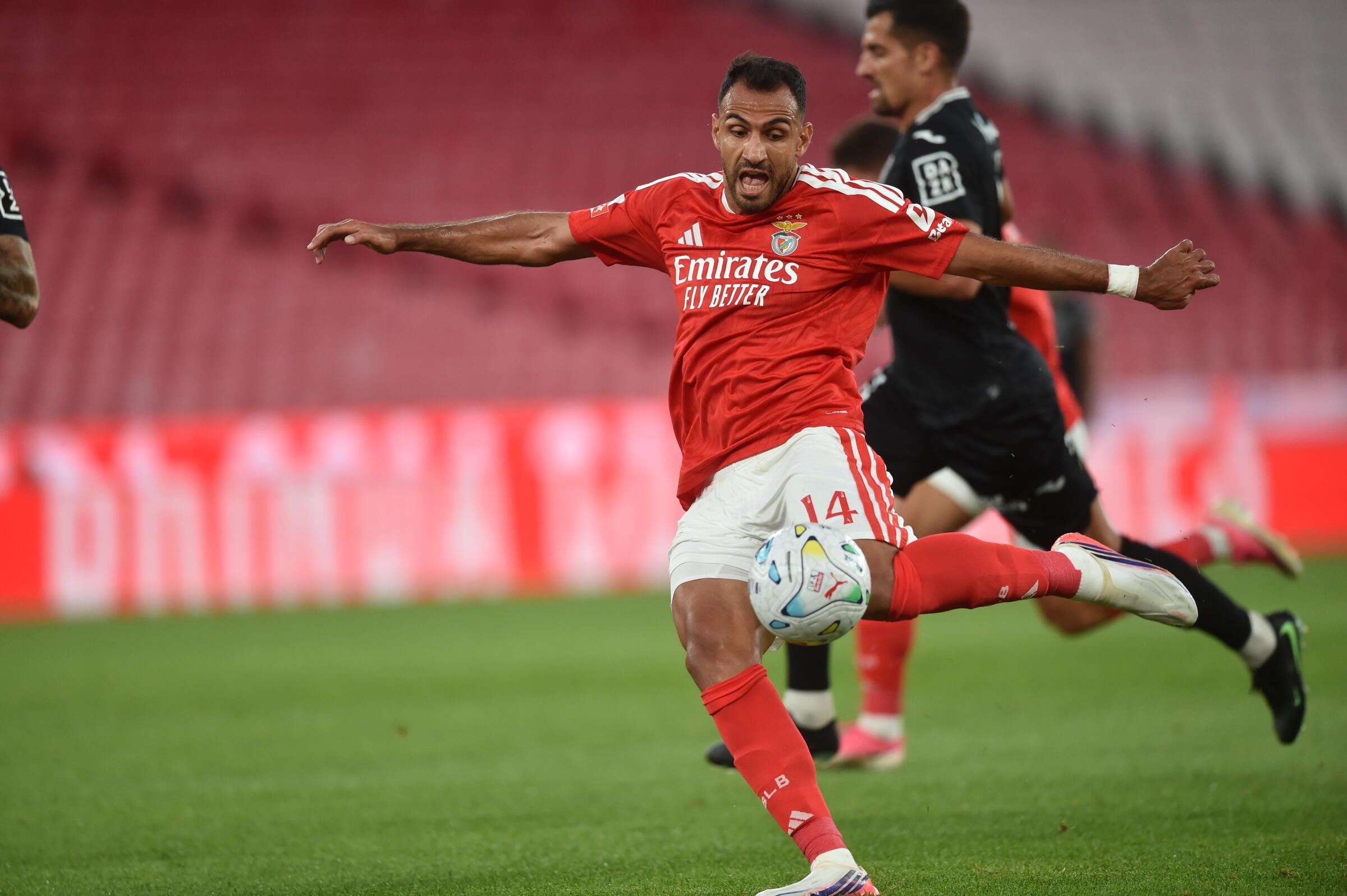 Benfica-Académico de Viseu (Foto: Miguel Nunes)