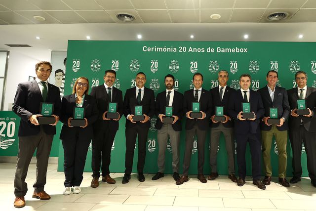 Frederico Varandas 8 horas a tirar fotos com os sócios mais fieis