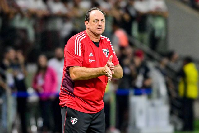 Bahia confirma Rogério Ceni como sucessor de Renato Paiva