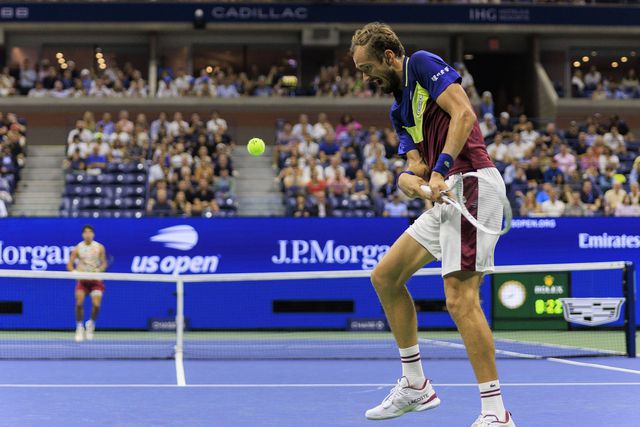 US Open: Daniil Medvedev bate Carlos Alcaraz e vai defrontar Djokovic na final