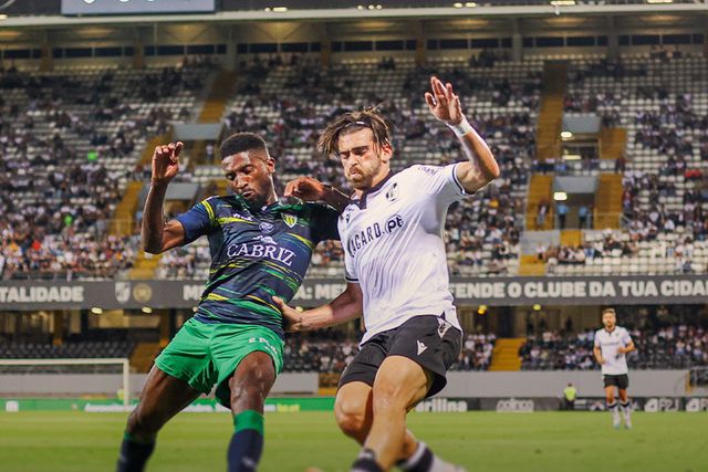 Surpresa: Tondela vence V. Guimarães e está na fase de grupos da Taça da Liga