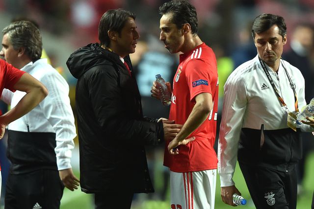 Jonas lembra 2014/2015: «Rui Costa insultou tanto o árbitro, até deu dó»