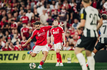 Jota Silva já conquista prémios no Nottingham Forest