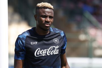 «Osimhen não foi para o Chelsea devido a pequenos problemas...»