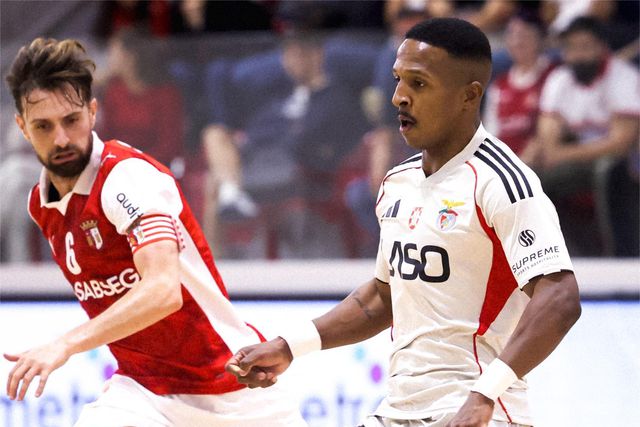 Benfica arranca com jogo emotivo e vitória no Minho