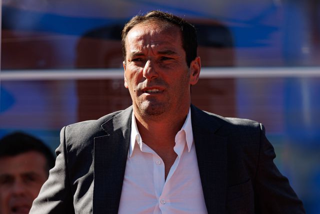 Petit (na imagem ao serviço do Rio Ave), vai agora treinar o Santa Clara