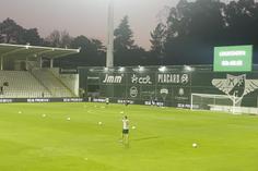 Moreirense-Benfica: guarda-redes já aquecem