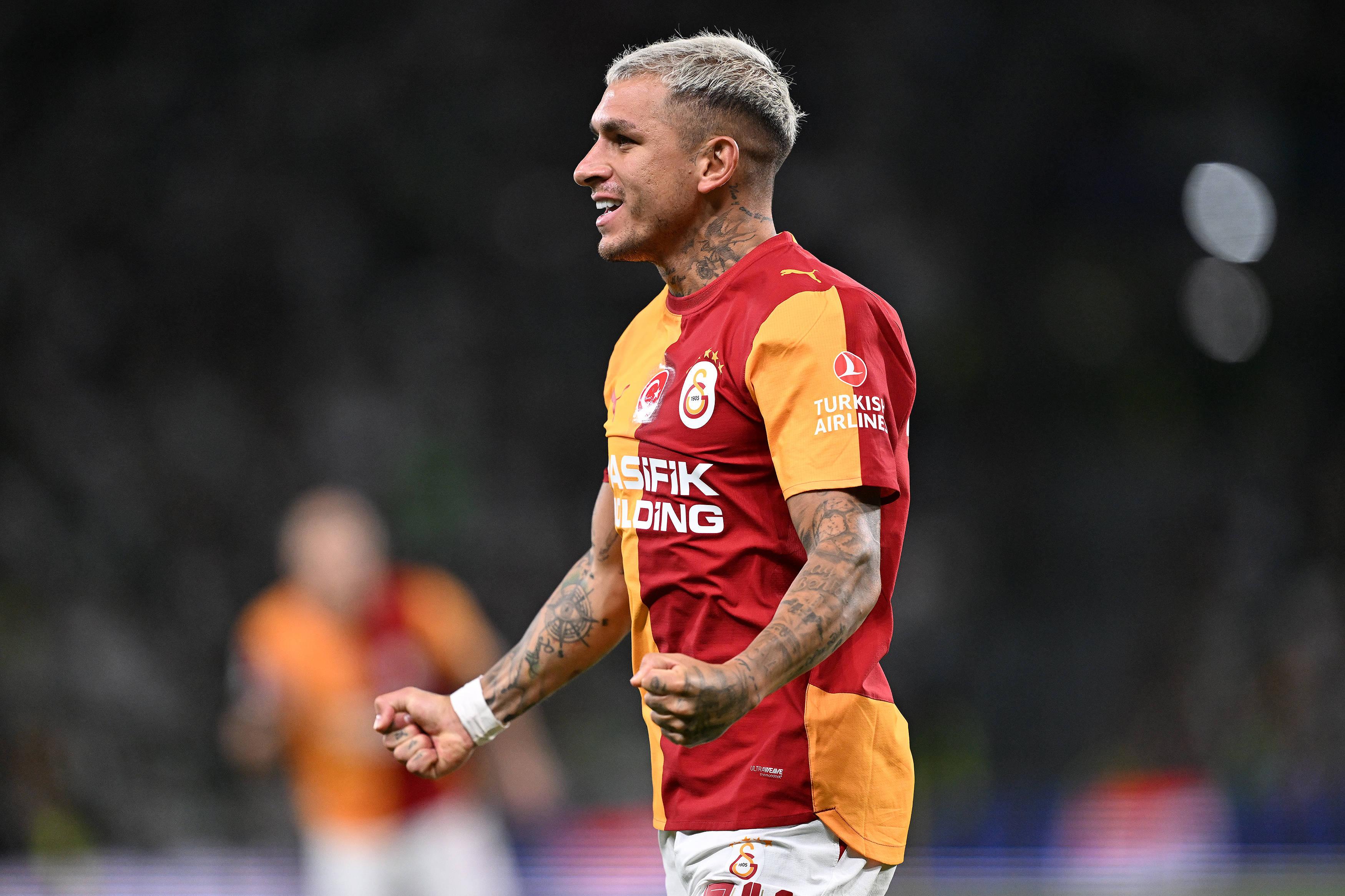 Torreira satisfeito no Sporting-Galatasaray - Foto: Imago