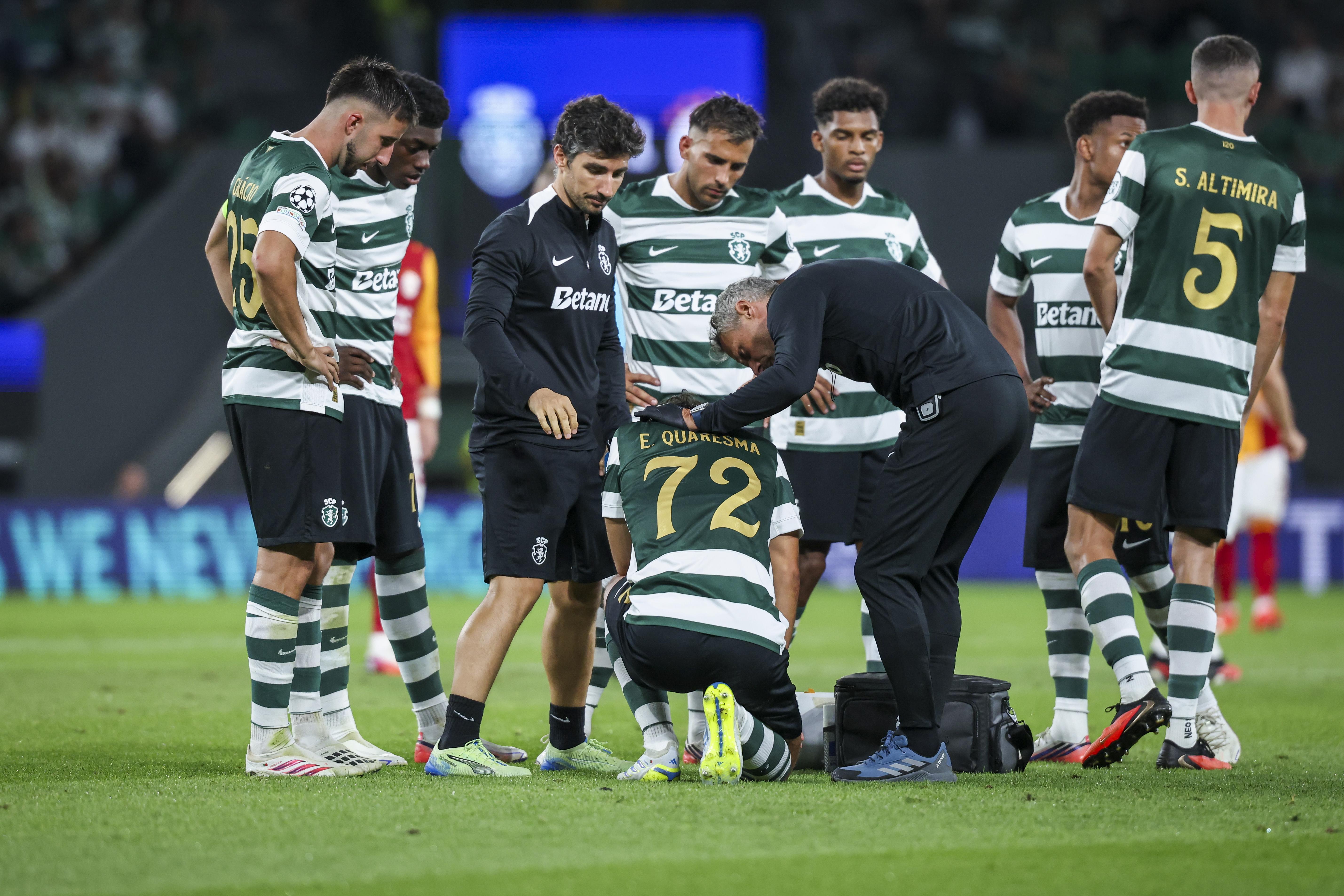 Eduardo Quaresma recebe assistência no Sporting-Galatasaray (foto:  JOSE SENA GOULAO/LUSA)