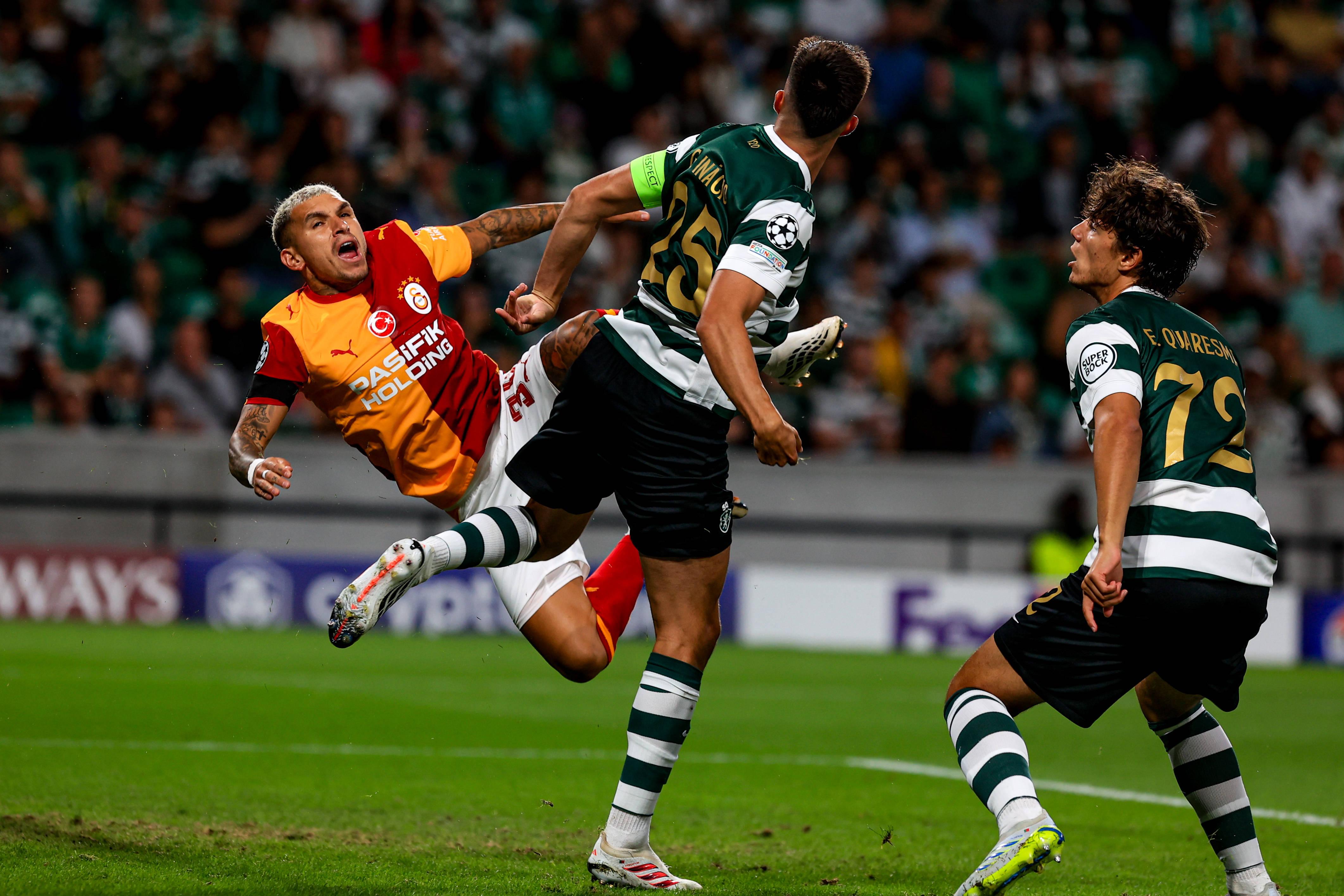 Golo de Torreira, a meias com Inácio, no Sporting-Galatasaray - Foto: Imago