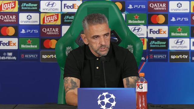 «Bem-vindos à Champions»: Rui Borges revela o que disse no intervalo aos jogadores