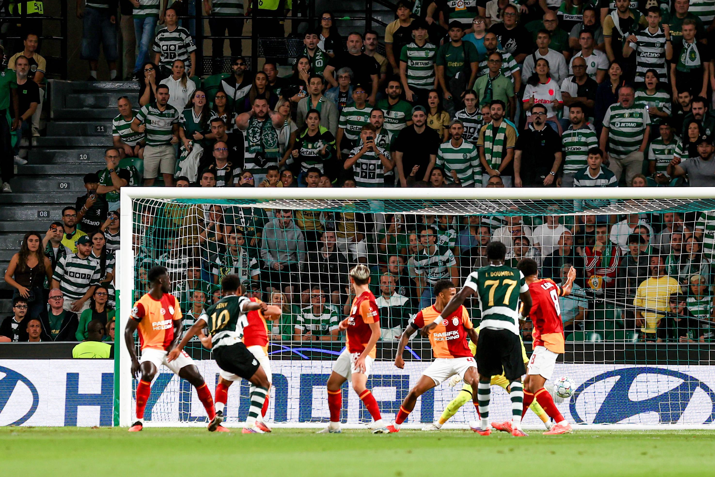 Geny Catamo fez o empate no Sporting-Galatasaray - Foto: Imago