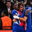 Dembelé e Ferran Torres estavam de pé quente e construiram a goleada do PSG frente ao Slovan Bratislava - FOTO: IMAGO