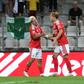 Prestianni e Schjelderup (Foto: Catarina Morais/Kapta+)