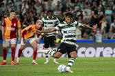 Luis Suárez sofreu e converteu penálti - Foto: IMAGO