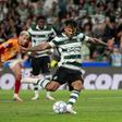 Luis Suárez sofreu e converteu penálti - Foto: IMAGO