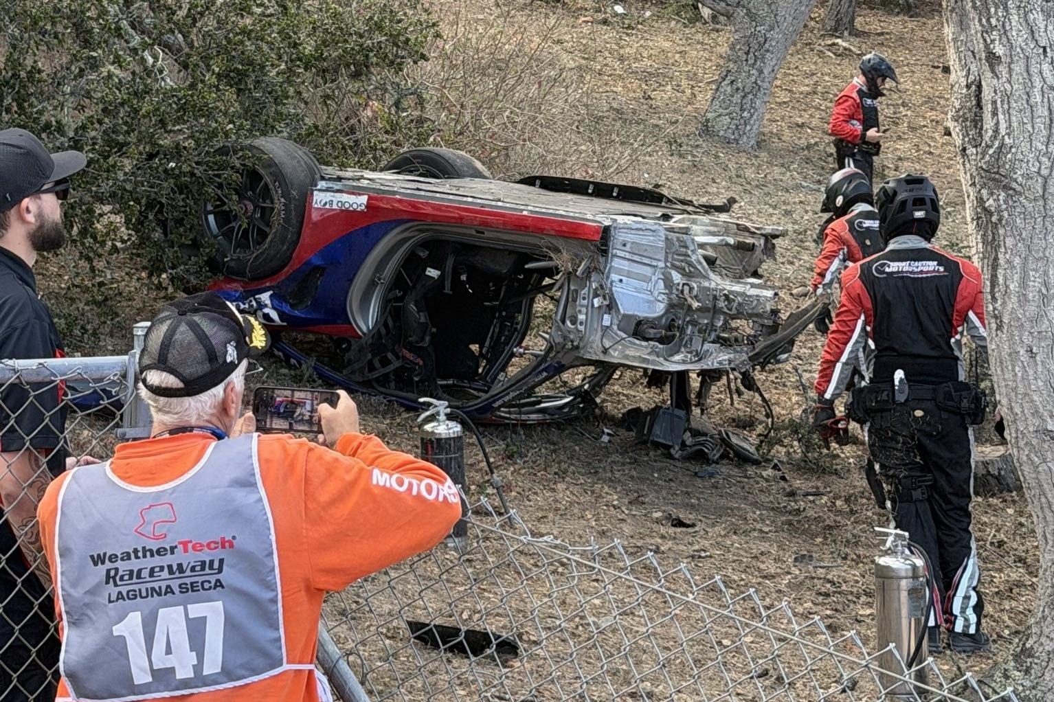 O estado em que ficou o Porsche de Manuel Gil Del Real (foto D.R.)