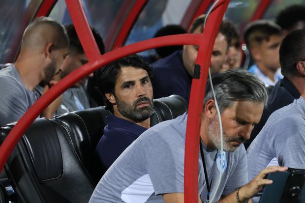 Casa Pia orientado por Filipe Coelho perdeu por 0-7 diante do Benfica