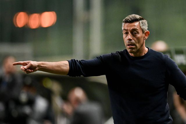 Caixinha avalia hipóteses de chegar ao título no Brasil: «Só lutamos contra nós próprios»