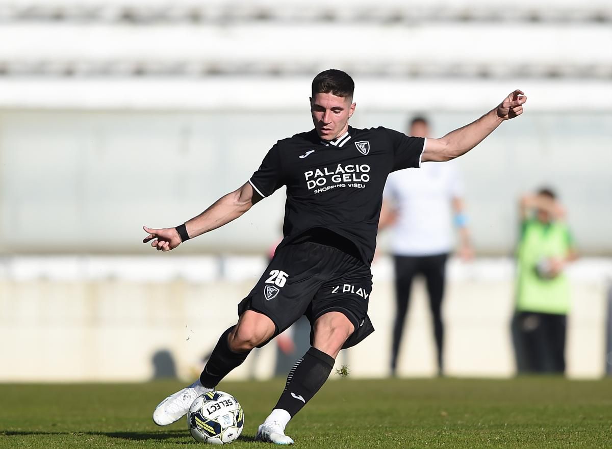 Académico de Viseu rescindiu com Rafael Bandeira