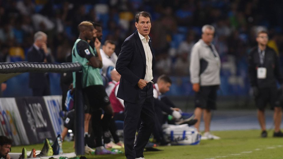 Rudi Garcia com o lugar em risco no Nápoles