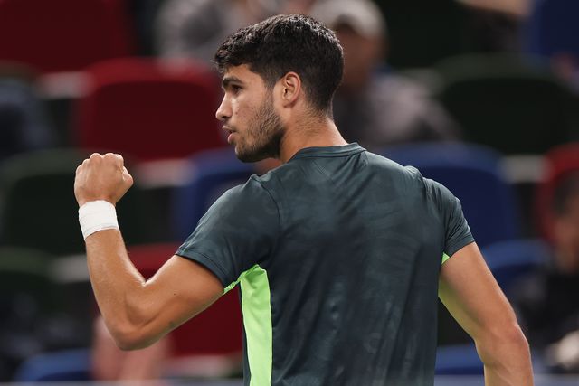 Alcaraz vence Evans num grande jogo de ténis