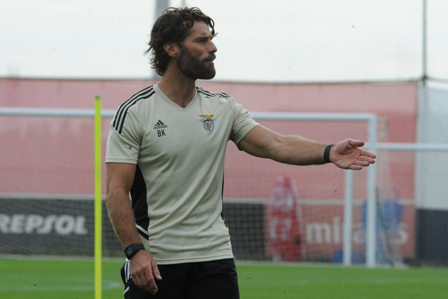 Adjunto de Schmidt também vibra com feito inédito da seleção de râguebi