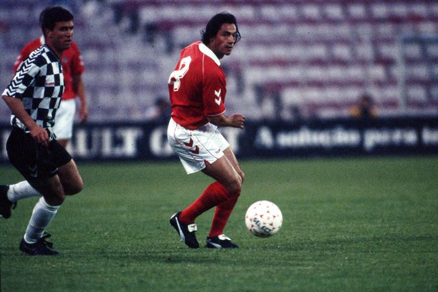 A propósito de Giroud: ainda se lembra de Paulo Sousa numa noite de chuva no Bessa?