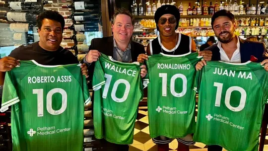 Ronaldinho é o novo dono de equipa da terceira divisão dos Estados Unidos