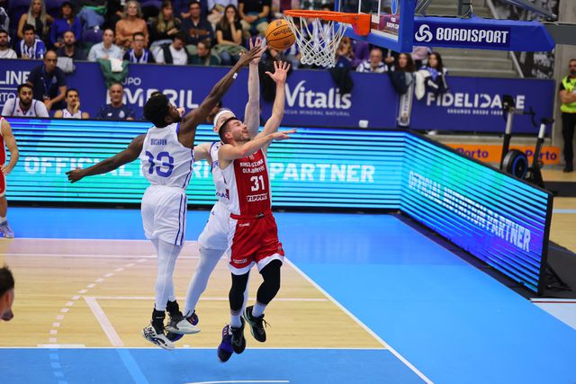 Dragões entram com pé direito na fase de grupos da Europe Cup