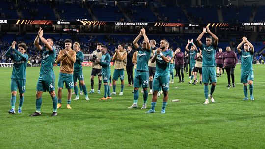 Ultras do Anderlecht pedem desculpa pelo seu comportamento no Anoeta